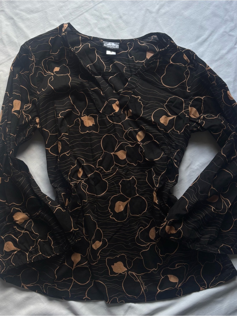 Manuhealii Black Long-Sleeve Floral Blouse with Brown Accents